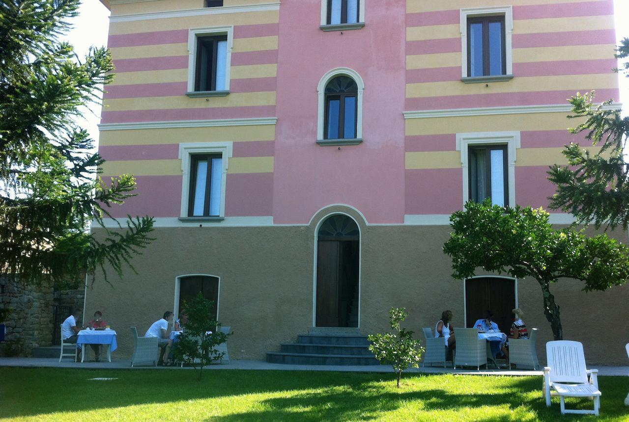 Villa Vincenza Vallo della Lucania Exterior foto